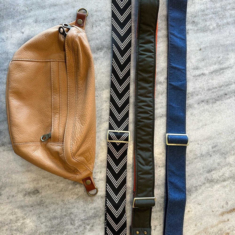 Parker Thatch cross Your Heart Sling - Leather Butterscotch plus straps